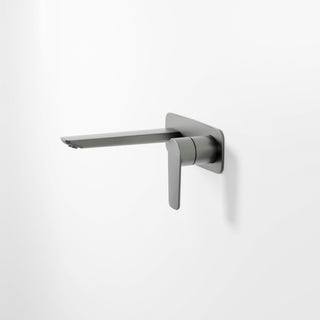 LINEARE WALL BASIN MIXER RANGE