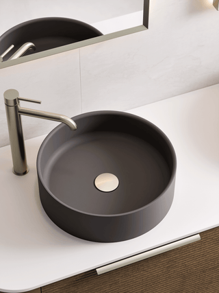 halo-villastone-basin-range-dark-grey