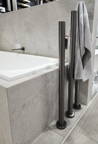 pure-freestanding-heated-towel-rail-1000-gunmetal