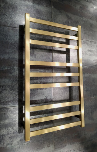 square-heated-towel-rail-900