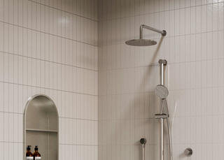 Slide Shower & Columns