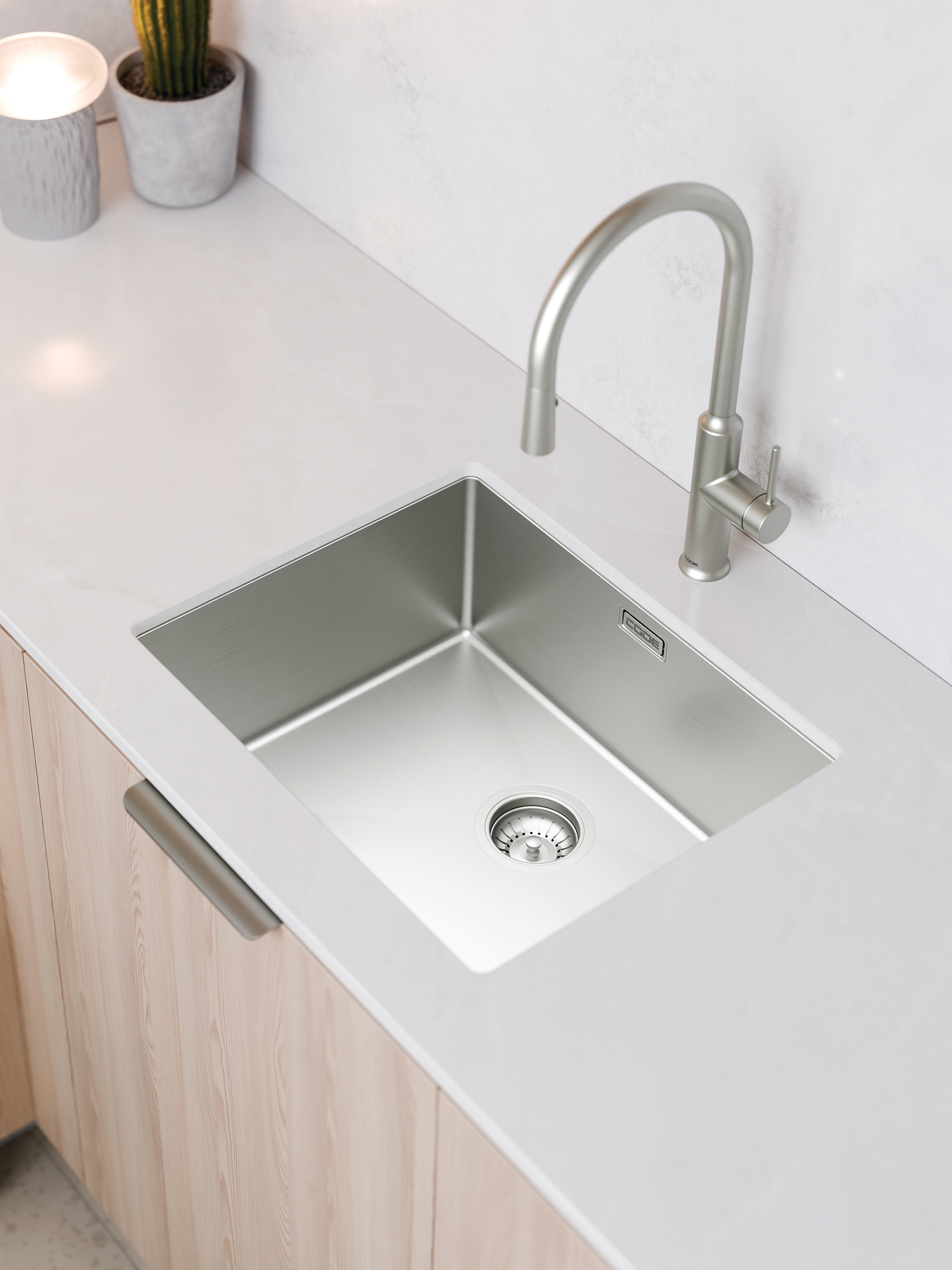 Code-Sierra-Commercial-Sink-400-400-In-Stainless-Steel-Setting