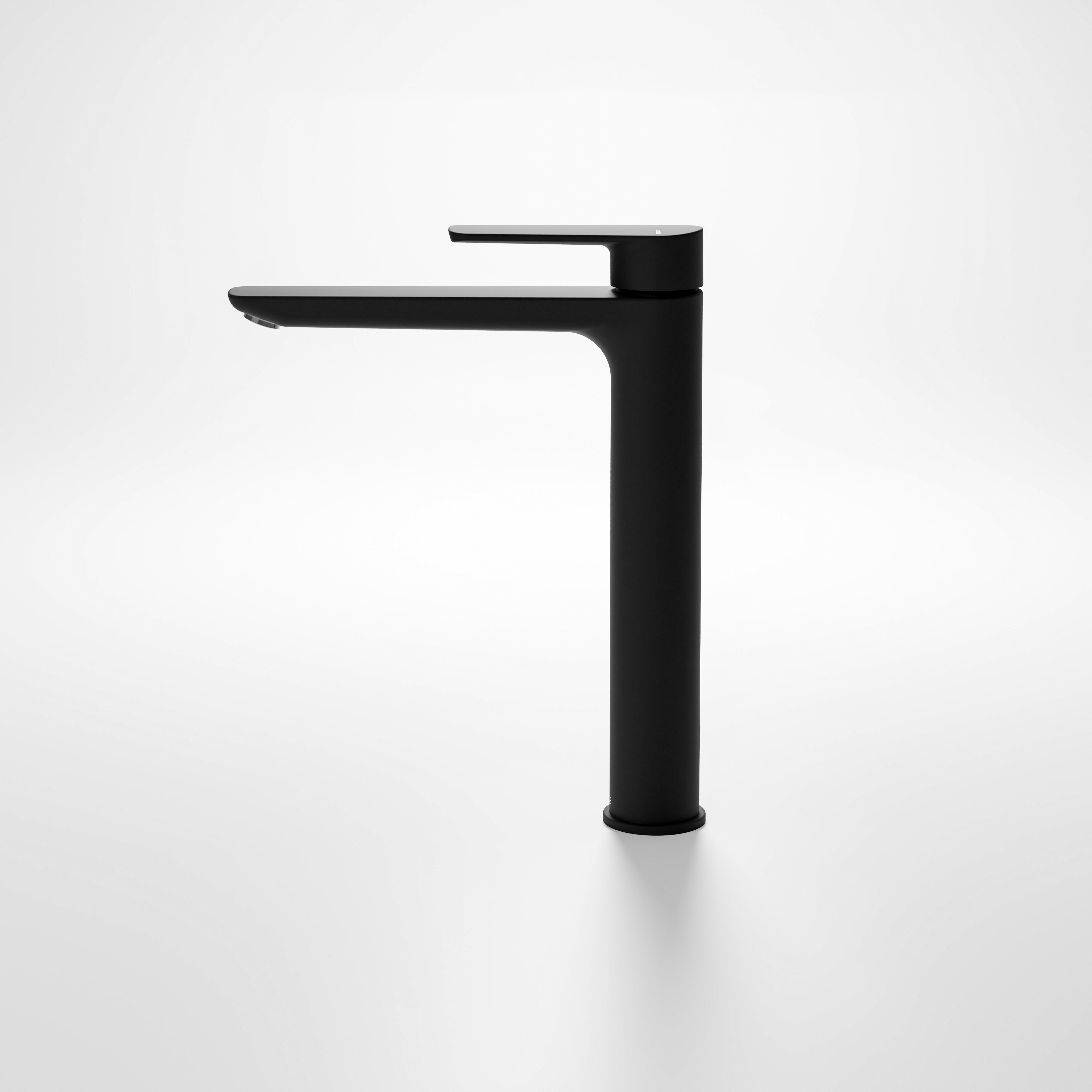 LINEARE TALL BASIN MIXER RANGE