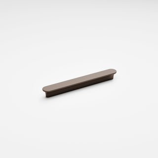 code-interiors-flow-200-handle-brushed-bronze-side-on