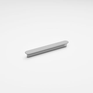 code-interiors-flow-200-handle-chrome-side-on
