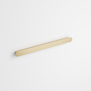 code-interiors-flow-300-handle-brushed-brass-front-on