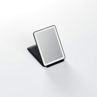 solace-travel-led-mirror-in-matte-black