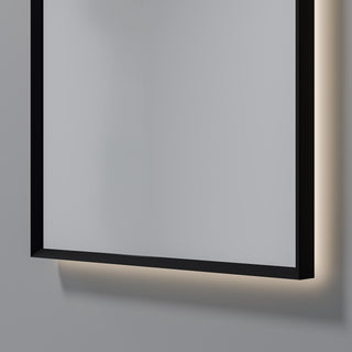 code-interiors-aura-led-arch-500-mirror-black-frame-close-up