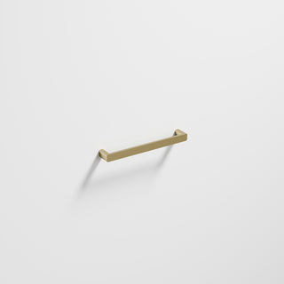 Lineare 475 Horizontal Heated Towel Rail