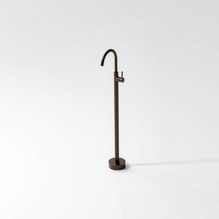 Versa Floorstanding Bath Filler with Mixer