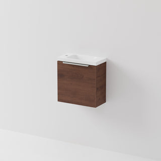 Lineare 450 WC Vanity | Pillar Front