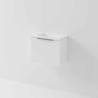 Lineare 550 WC Vanity | Pillar Front