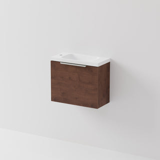 Lineare 550 WC Vanity | Pillar Front