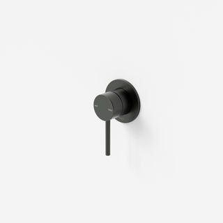 nature-shower-mixer-in-gunmetal-with-code-logo