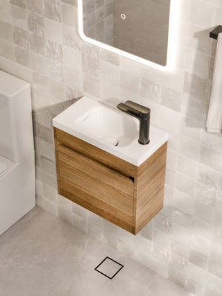 classic-oak-450mm-floating-wc-vanity-installed-wc-room
