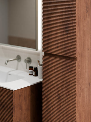 lineare-tower-vanity-orchard-walnut