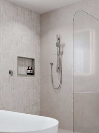 lineare-slide-shower-brushed-nickel