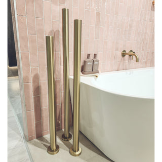 pure-freestanding-heated-towel-rail-1100